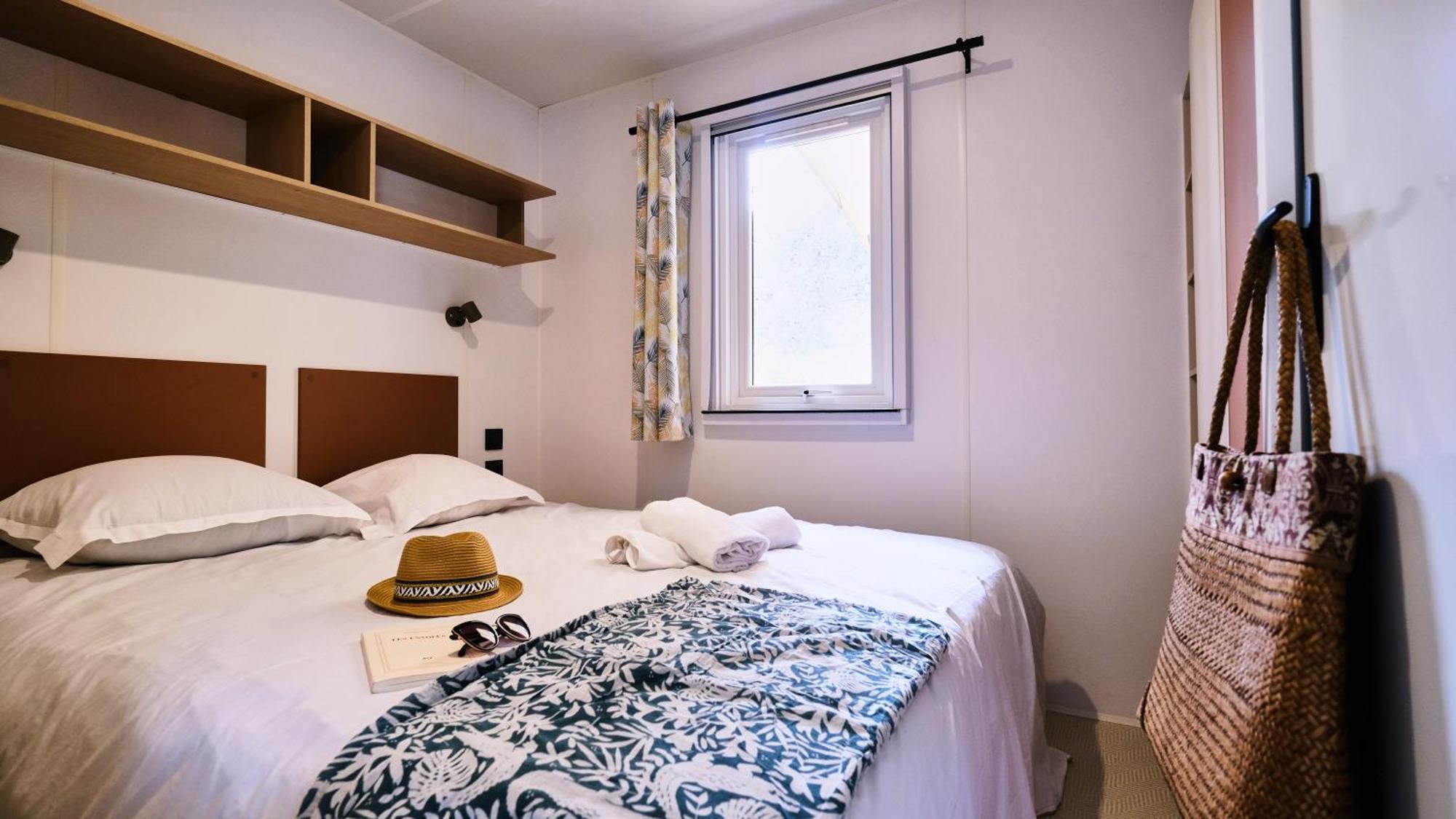 Camping De La Vallee Heureuse Orgon Ngoại thất bức ảnh